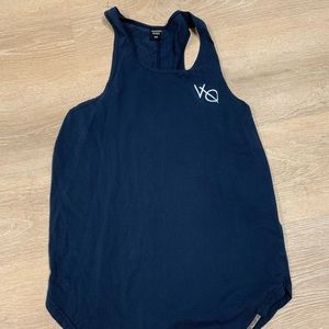 VQFIT scallop tank top